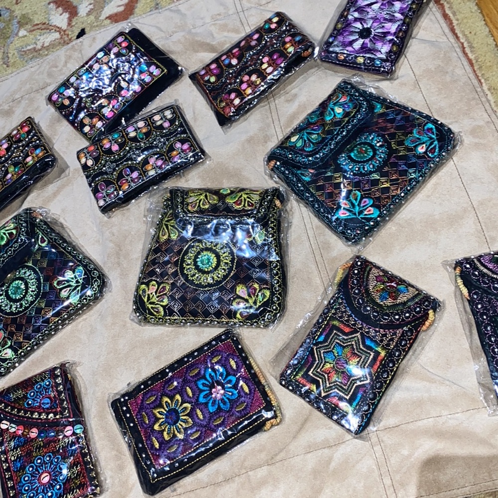 Embroidered Purses - Picture 2 of 6